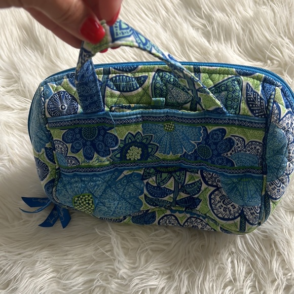 Vera Bradley Factory Style Ultralight Medium Zip Top Tote 10 x 7.5 - Picture 2 of 5